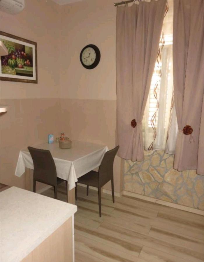 Aria & Scala Appartement Šibenik Buitenkant foto